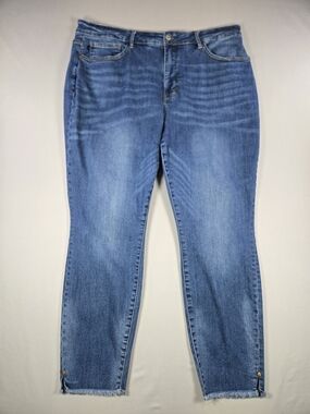 Judy Blue Los Angeles Slim Fit Jeans Medium Wash 22W Very Good Condition